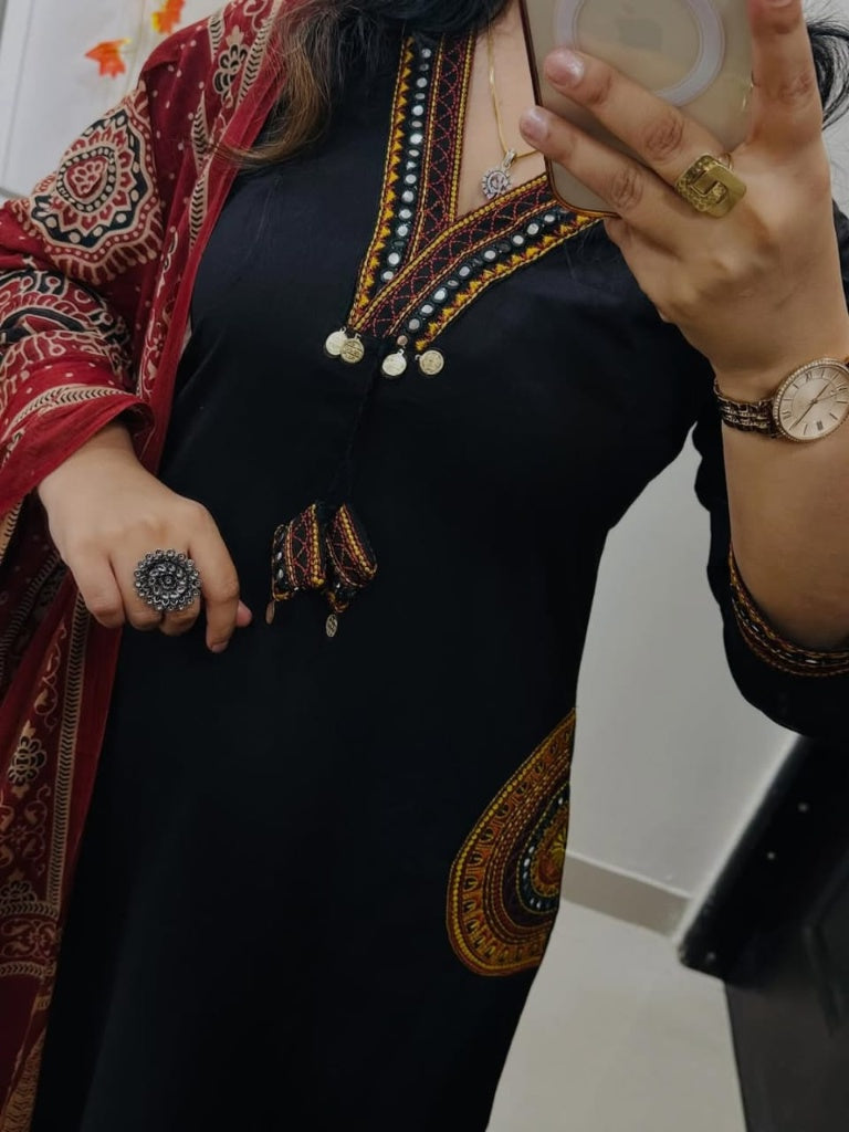 Elegant Black Embroidered Kurta Set with Maroon Ajrakh Print Dupatta for Women
