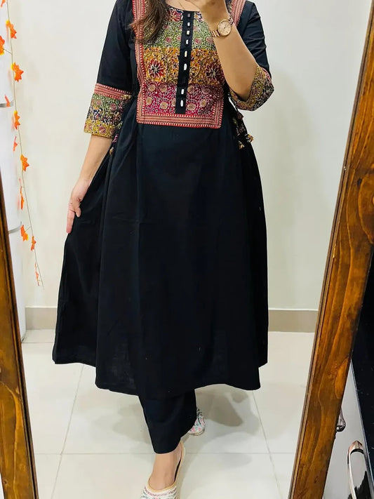 Women’s Black Cotton Anarkali Kurta Pant Set with Embroidered Yoke