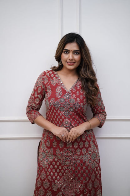Red Printed Design Fancy Attractive Kurta With Bottom Wear Sets
