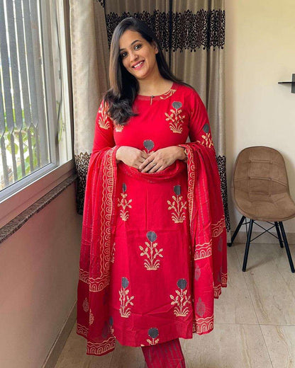 Pure Fine Rayon Fabric Kurti With Pant And Dupatta