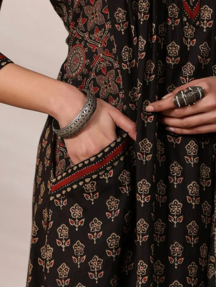 black ethnic motifs printed regular pure cotton kurta with trousers & dupatta
