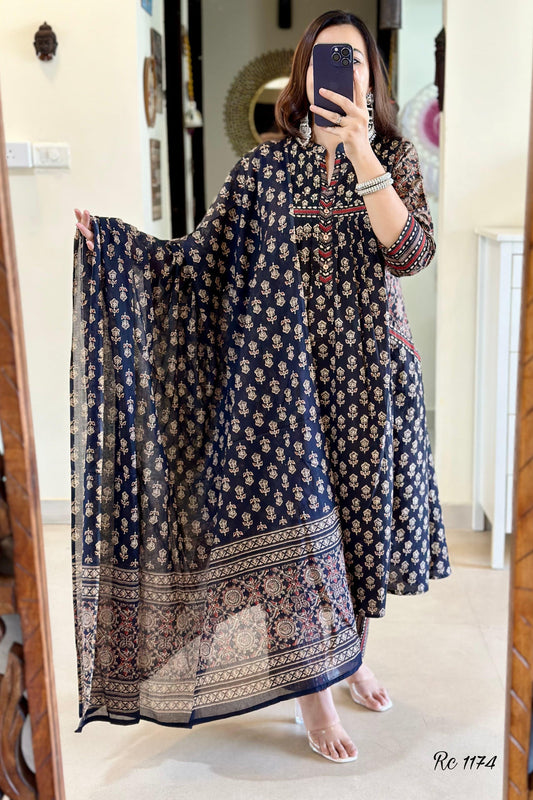 Blue Kurta And Pant With Dupatta Set For Women'S