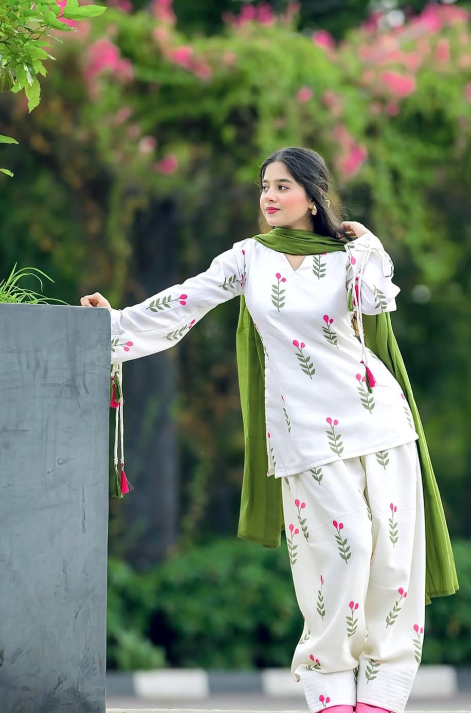 White Floral Printed Cotton Kurta Pant Set with Green Dupatta for Women