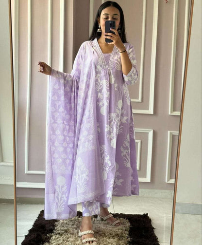 Purple Embroidered Cotton Kurta Pant Dupatta Set For Women